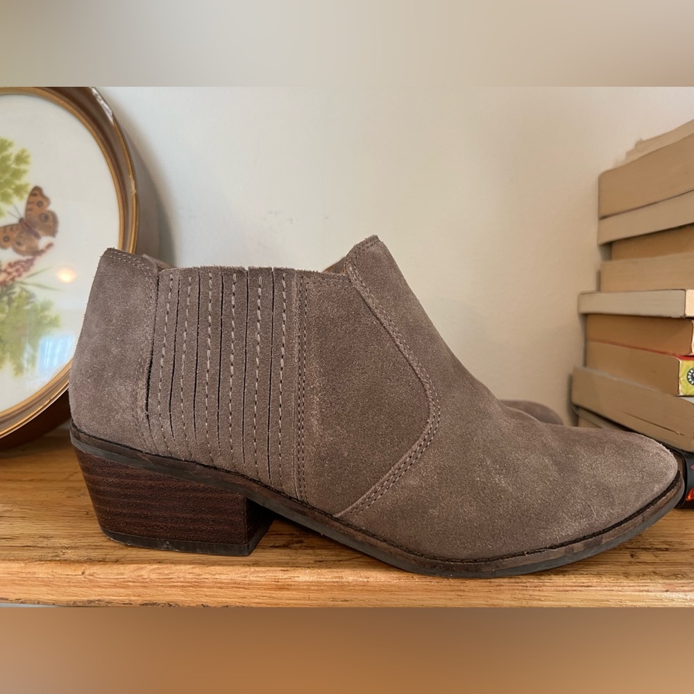 Lucky Brand Western Ankle boots